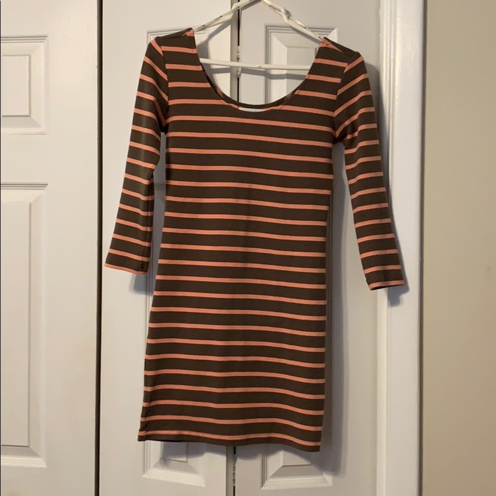 Three quarter sleeve dress